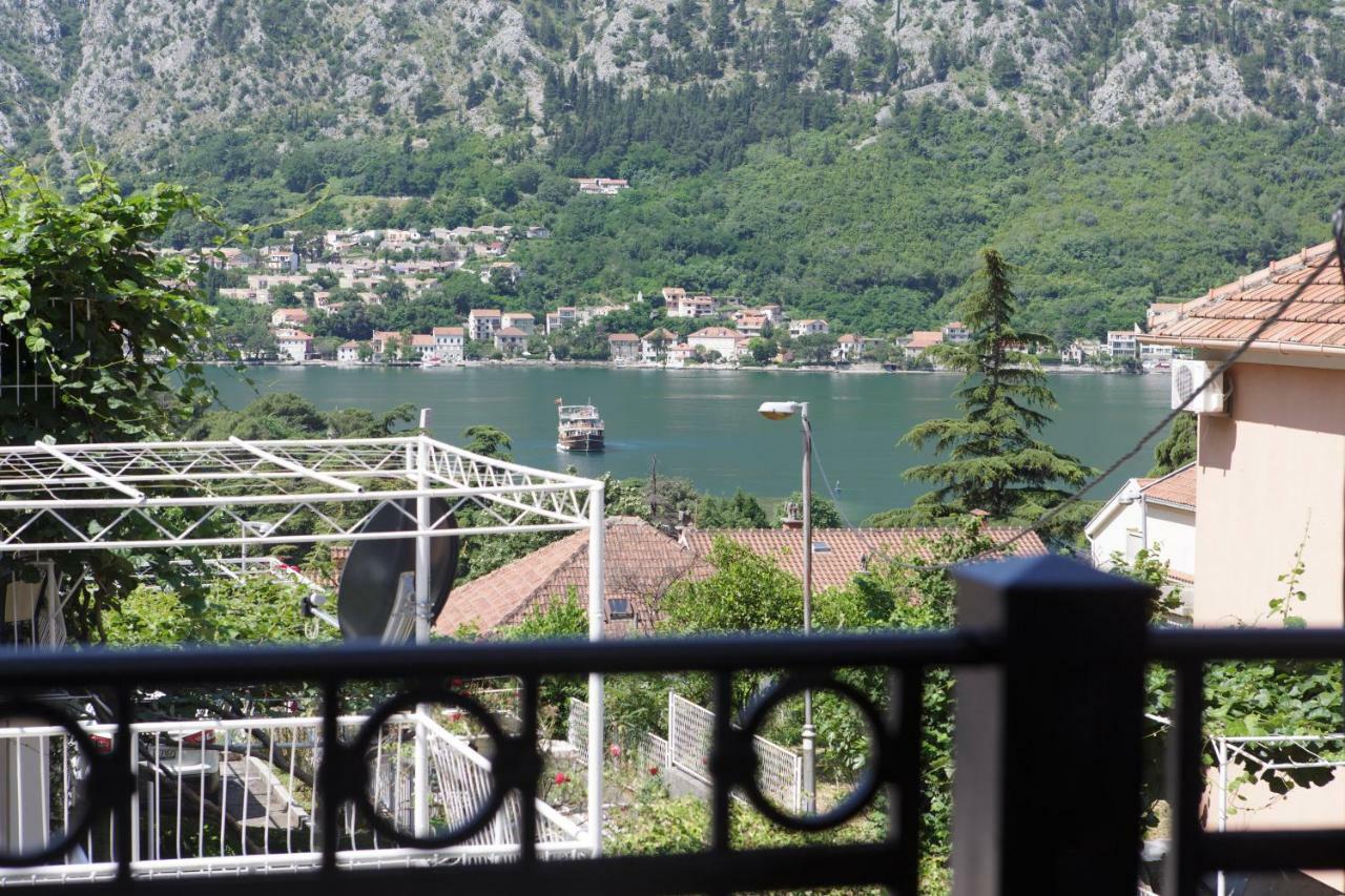 Ena Apartment Kotor Exterior photo